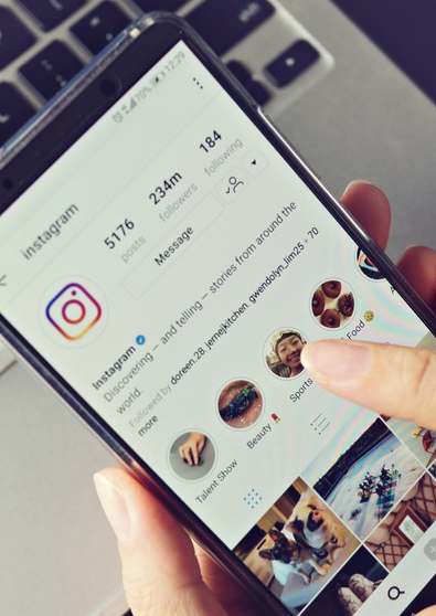 عکس پروفایل اینستاگرام دیدن