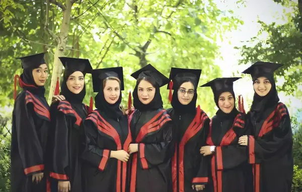 ایده عکس فارغ التحصیلی