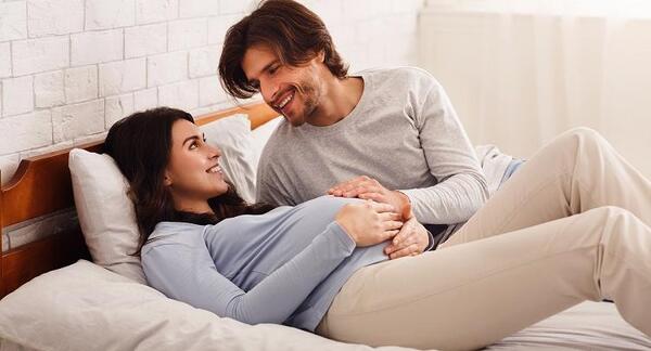 عکس دست دونفره زن و شوهر