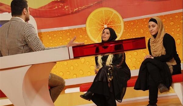عکس الهام چرخنده در اوای باران