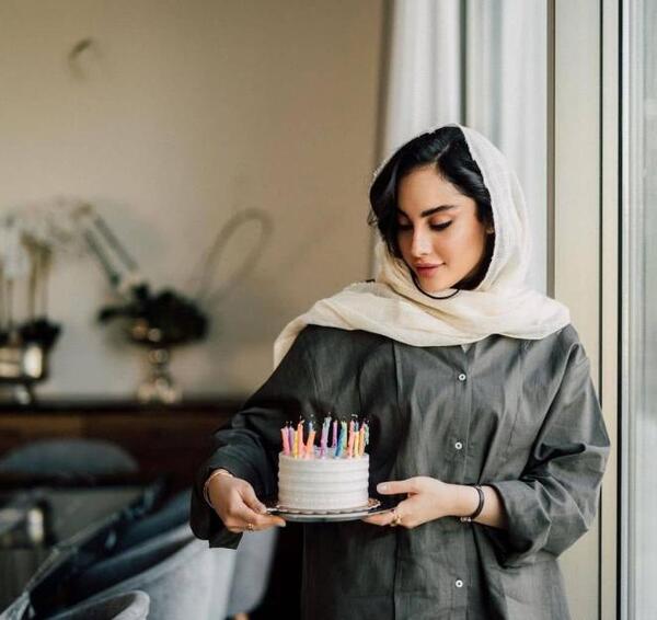 عکس پیری ترلان پروانه