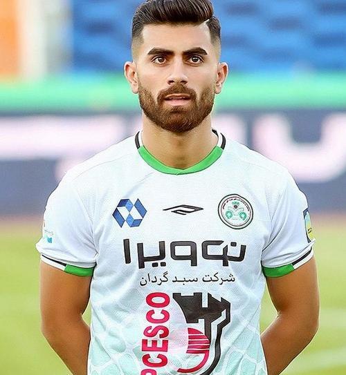 عکس سینا صفرزاده