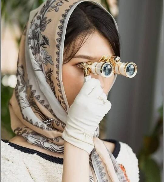 عکس آیو با حجاب