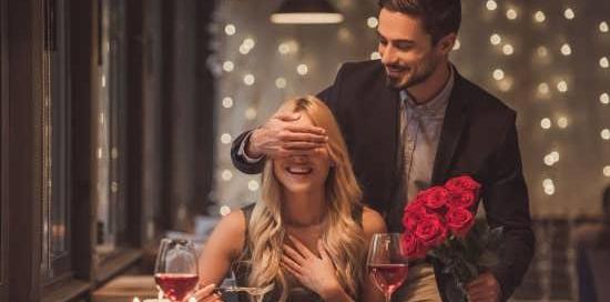 ایده عکس سالگرد ازدواج در پاییز