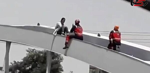 عکس خودکشی پسر جوان