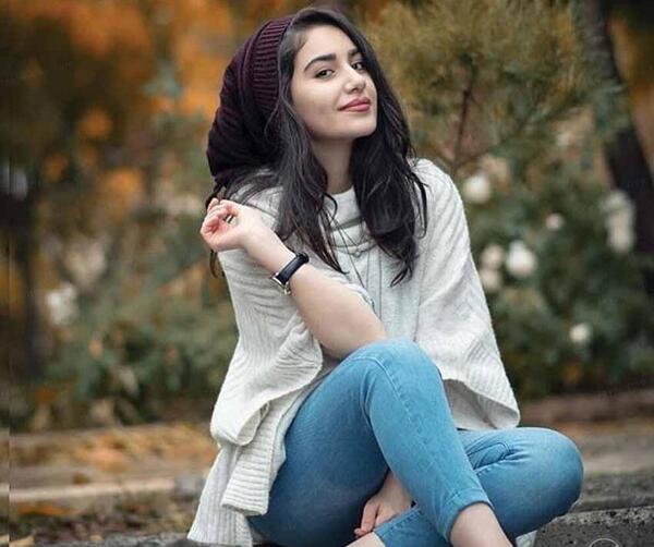 عکس ژست های مختلف دخترانه