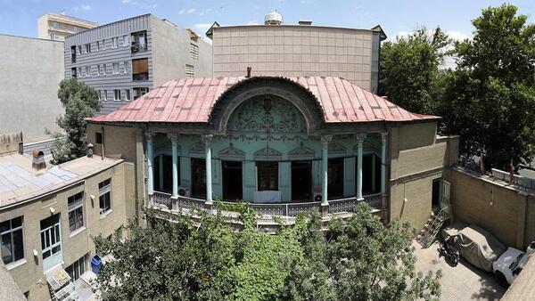 عکس خورشید کنیز انیس الدوله