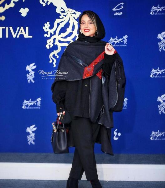 عکس نوشته ی نازنین بیاتی
