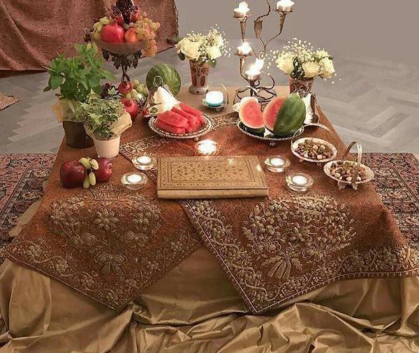 عکس ایده برای چیدن میز شب یلدا