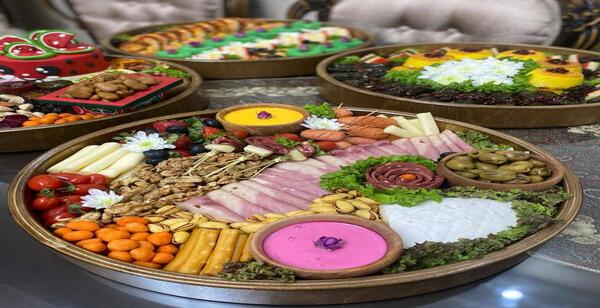 عکس ایده برای چیدن میز شب یلدا