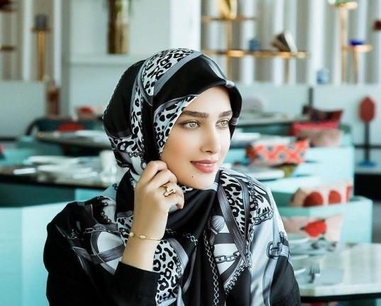عکس با حجاب بدون چادر