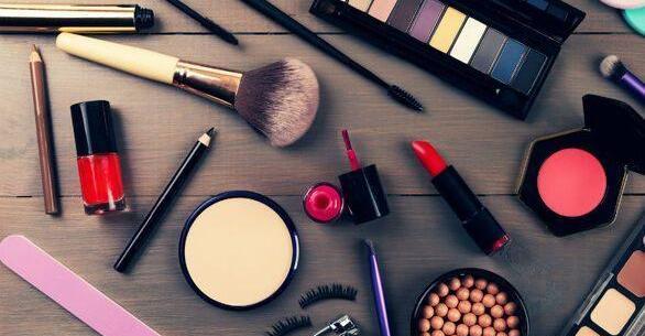 عکس دخترونه آرایش