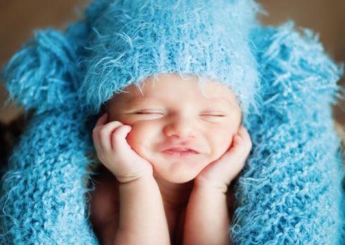 عکس نوزاد دختر تازه متولد شده