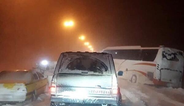 عکس بارش برف در روستا