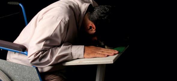 عکس نماز نشسته