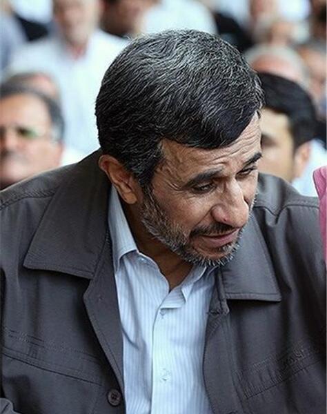 عکس نماز نشسته