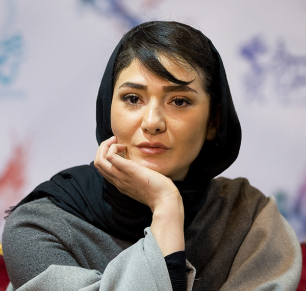 عکس خانوادگی مینا وحید