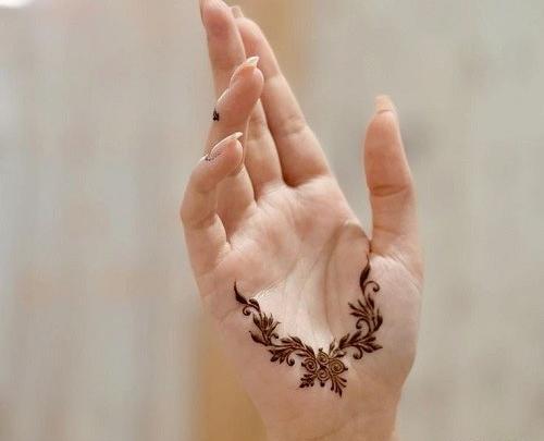 عکس ساده حنا