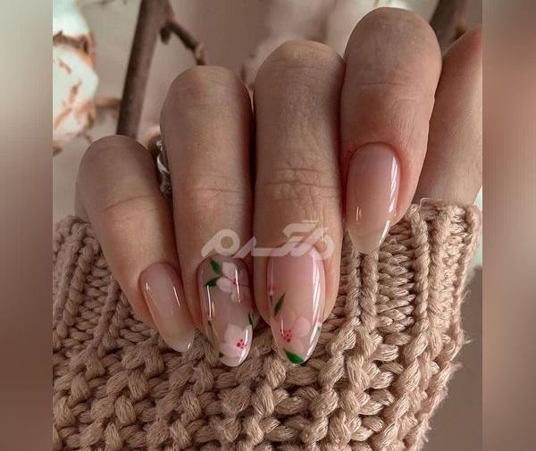 عکس طرح ناخن ساده دخترانه