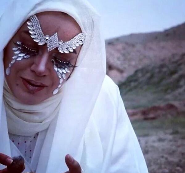 عکس مادر الهام چرخنده