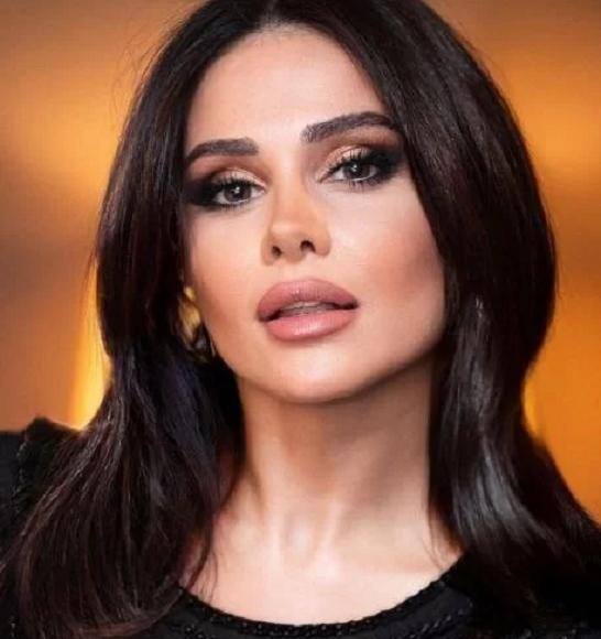 عکس مادر گونل