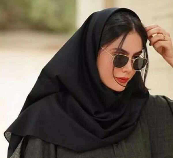 عکس با مقنعه