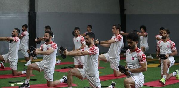 عکس پرسپولیسی ها در قطر
