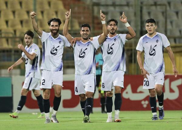 عکس پرسپولیسی ها در قطر