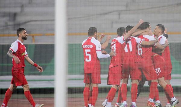 عکس پرسپولیسی ها در قطر