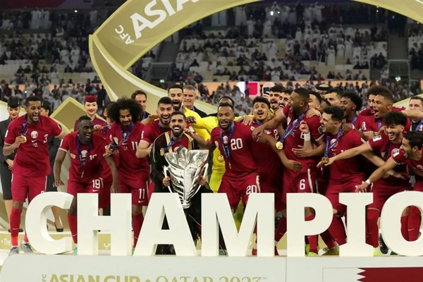 عکس تیم قطر
