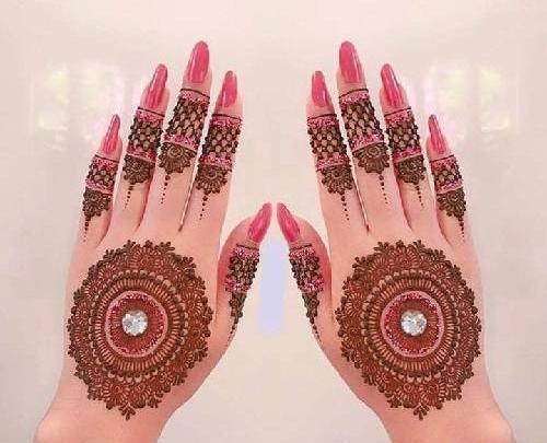عکس دست عروس حنا