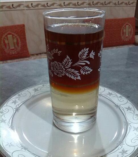 عکس چای دو رنگ