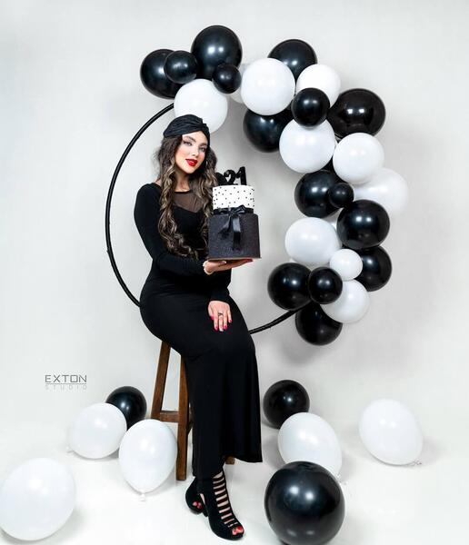 عکس تولد آتلیه ای بزرگسال