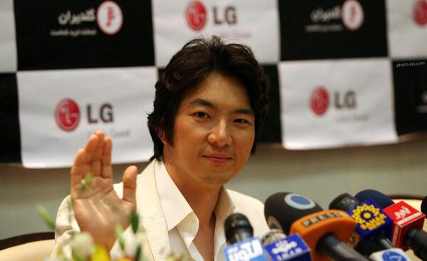 عکس سونگ ایل گوک در ۵۰ سالگی