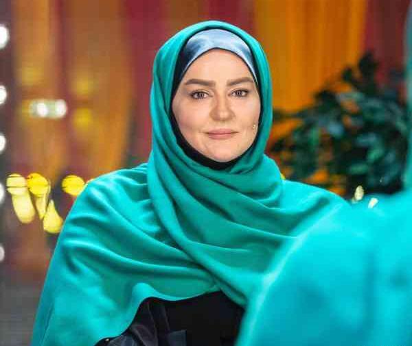عکس خانم آرایش کرده