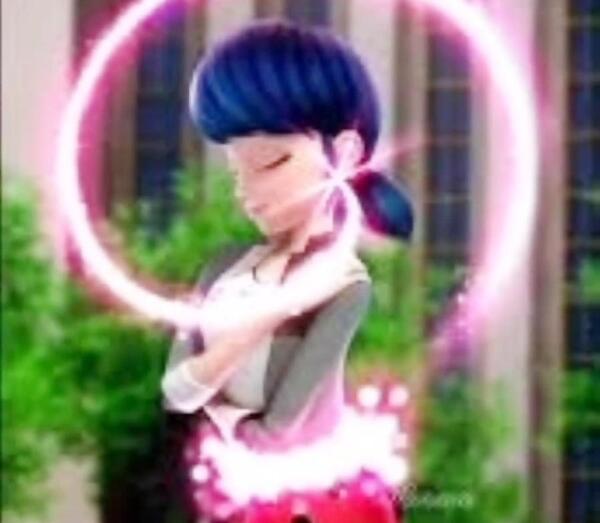 عکس مرینت قهرمان