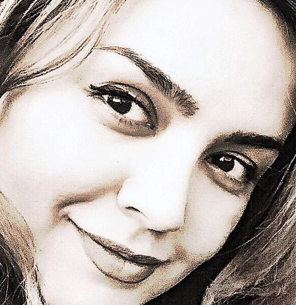 عکس ندا قاسمی و هدیه بازوند