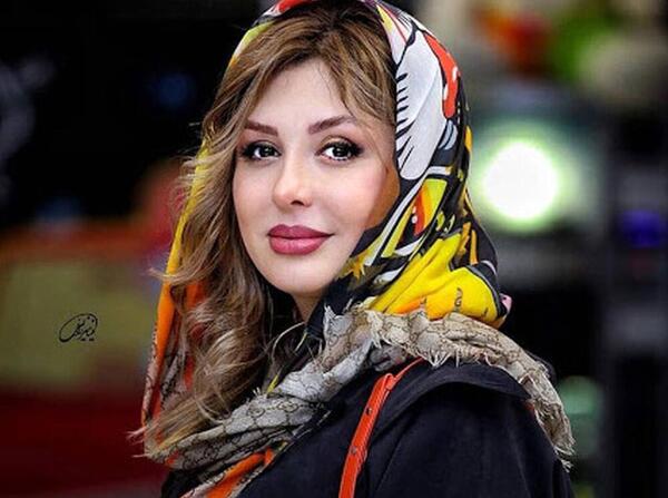 عکس شب یلدا نیوشا ضیغمی
