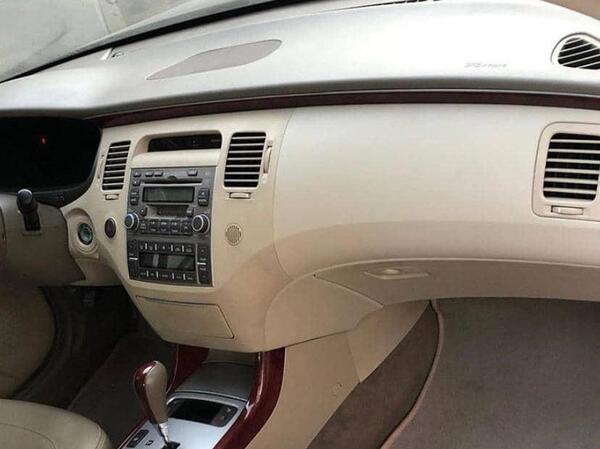 عکس داخل هیوندای آزرا