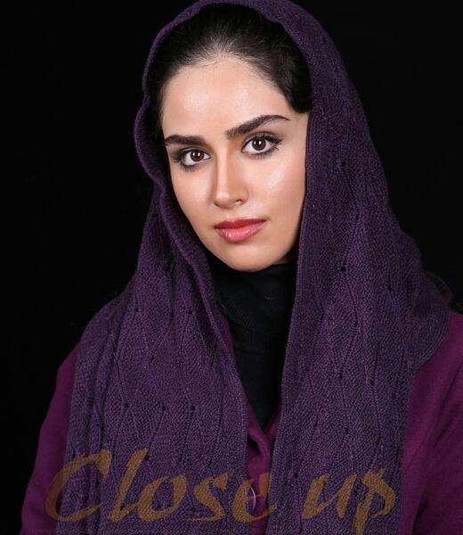 عکس بچگی هانیه غلامی