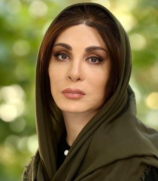 عکس با حجاب ناهید لیان