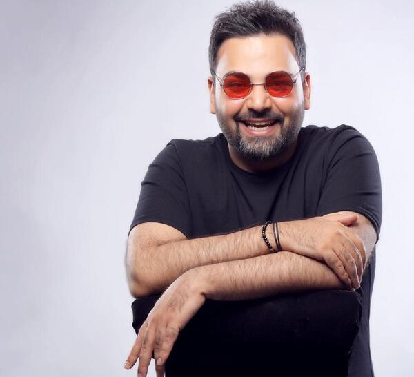 عکس احسان مهدی و همسرش
