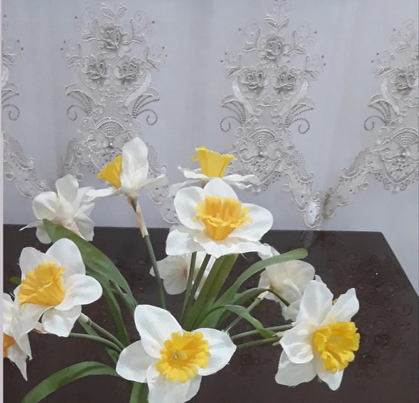عکس گل نرگس مصنوعی