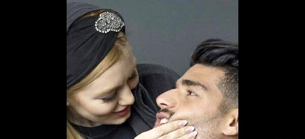 عکس بچه ی مهدی طارمی
