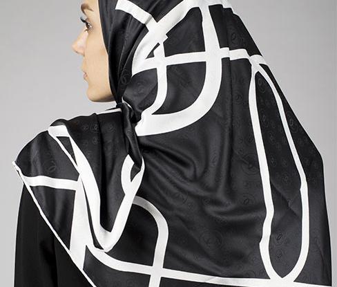 عکس روسری سفید مشکی