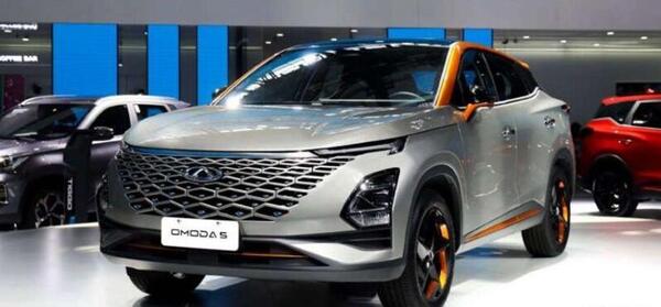 عکس خودرو چری