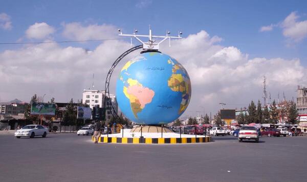 عکس برفی گربه
