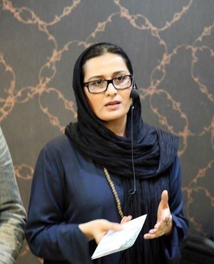 عکس بی حجاب پریوش نظریه