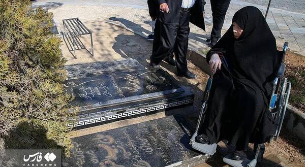 عکس همسر شهید حسن باقری
