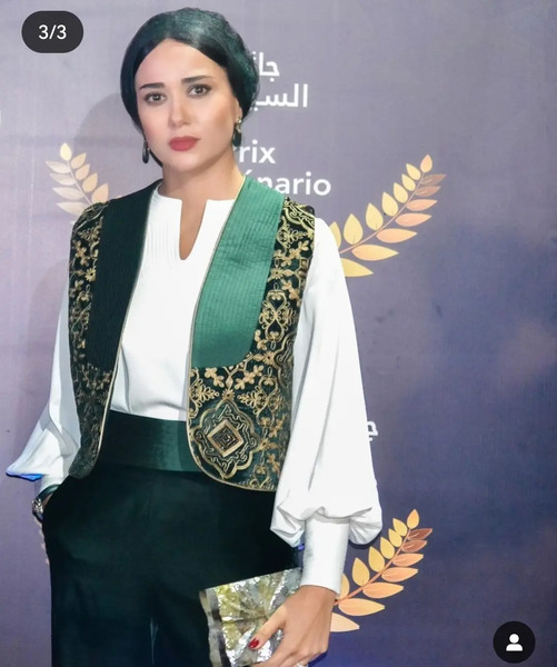 عکس پای پریناز ایزدیار